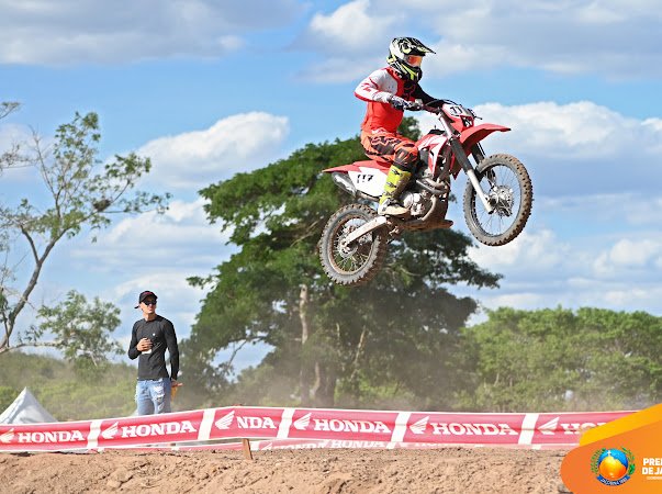 Jataúba sedia abertura do Campeonato Pernambucano de Motocross